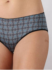Леди Люкс Трусики 008-032 Черный оникс 3
